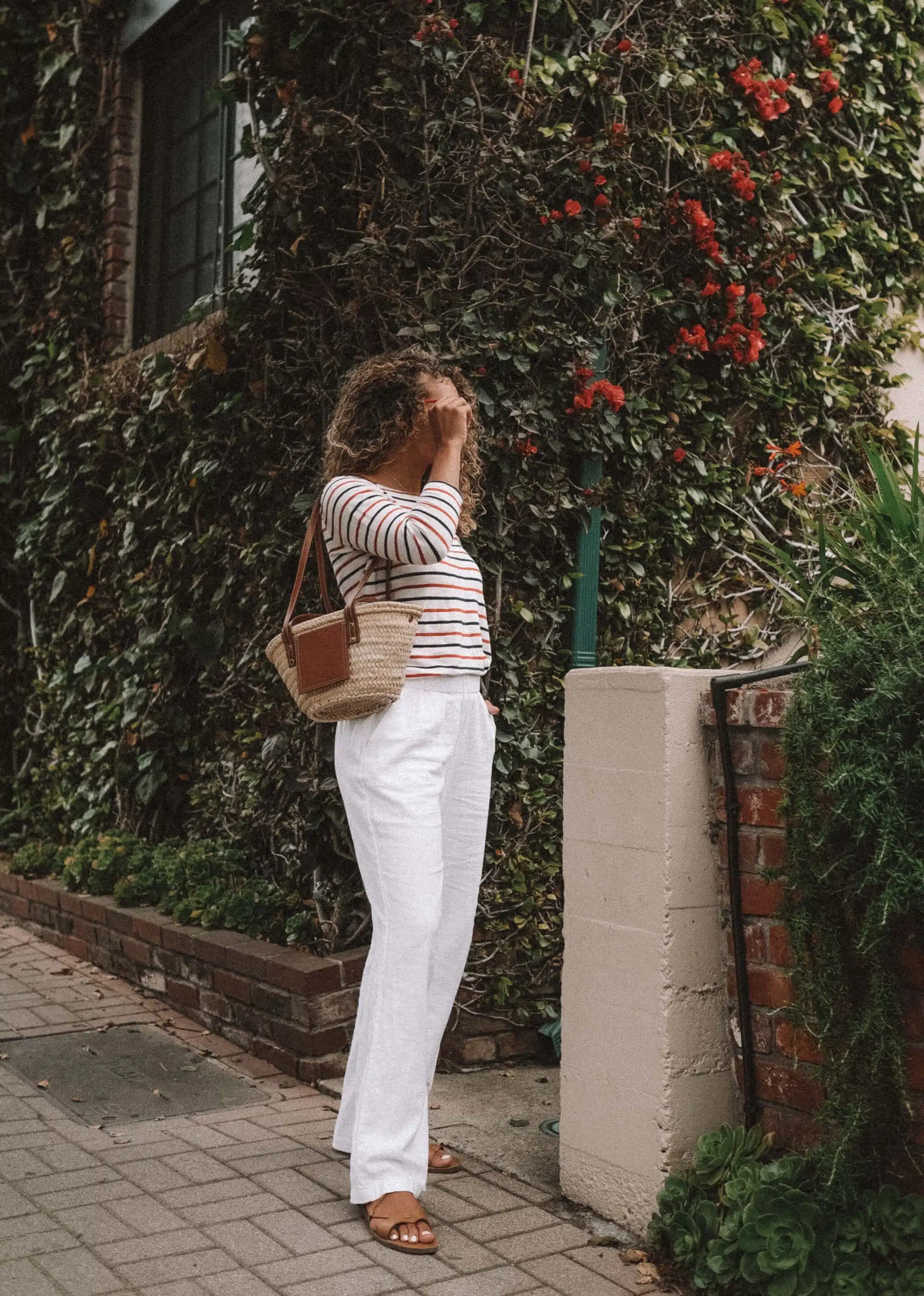 white linen pants outfit
