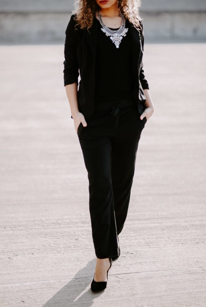 all black outfit for a post on the fashion rules you should break!