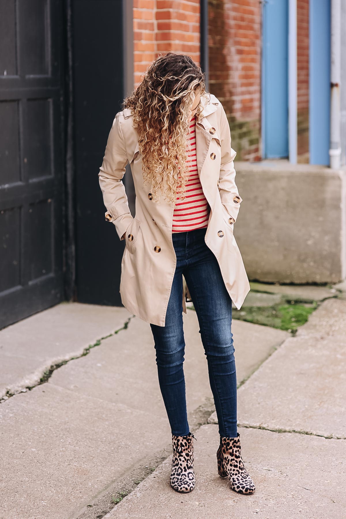 trench coat fall outfit