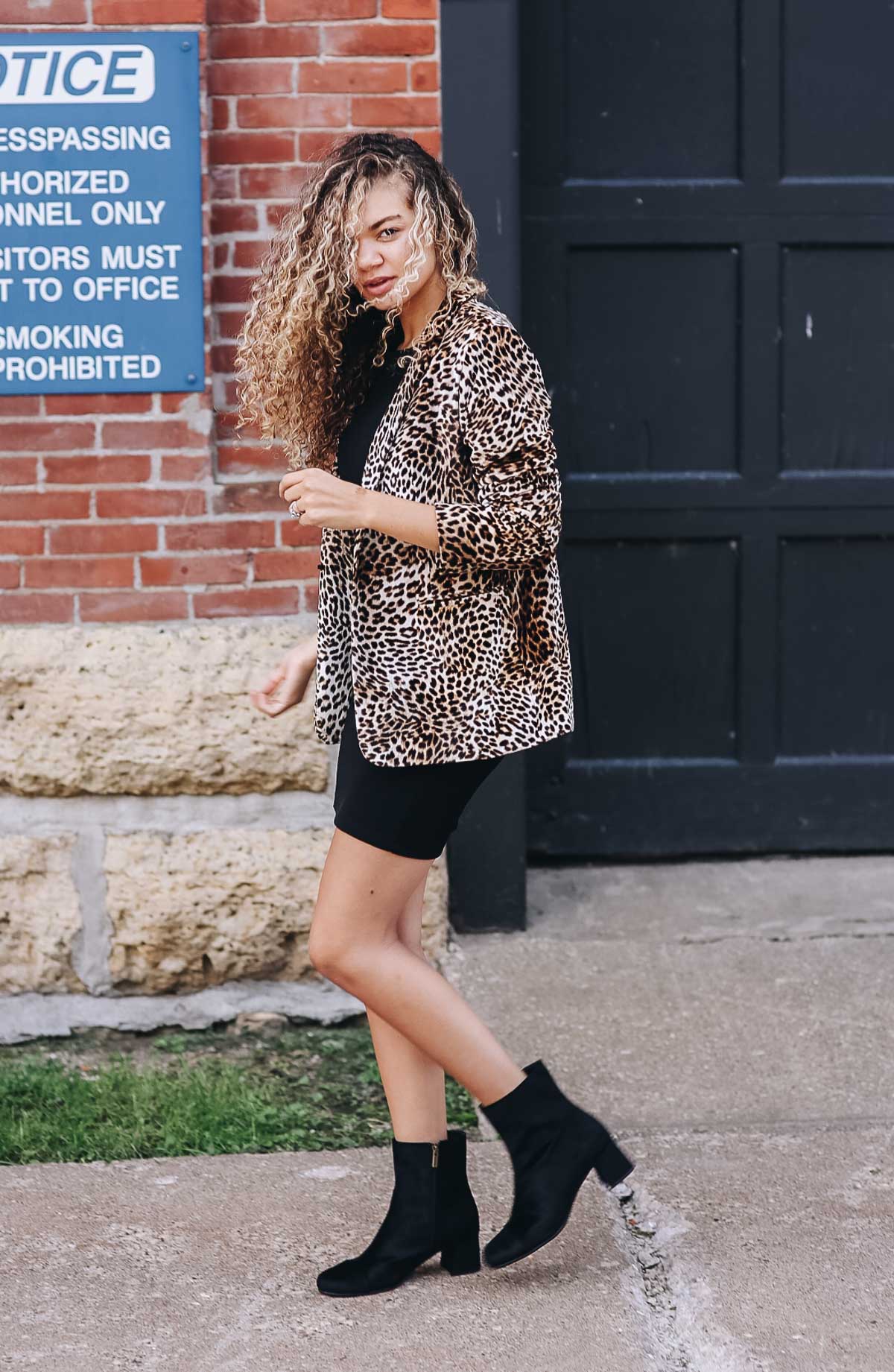 leopard print blazer