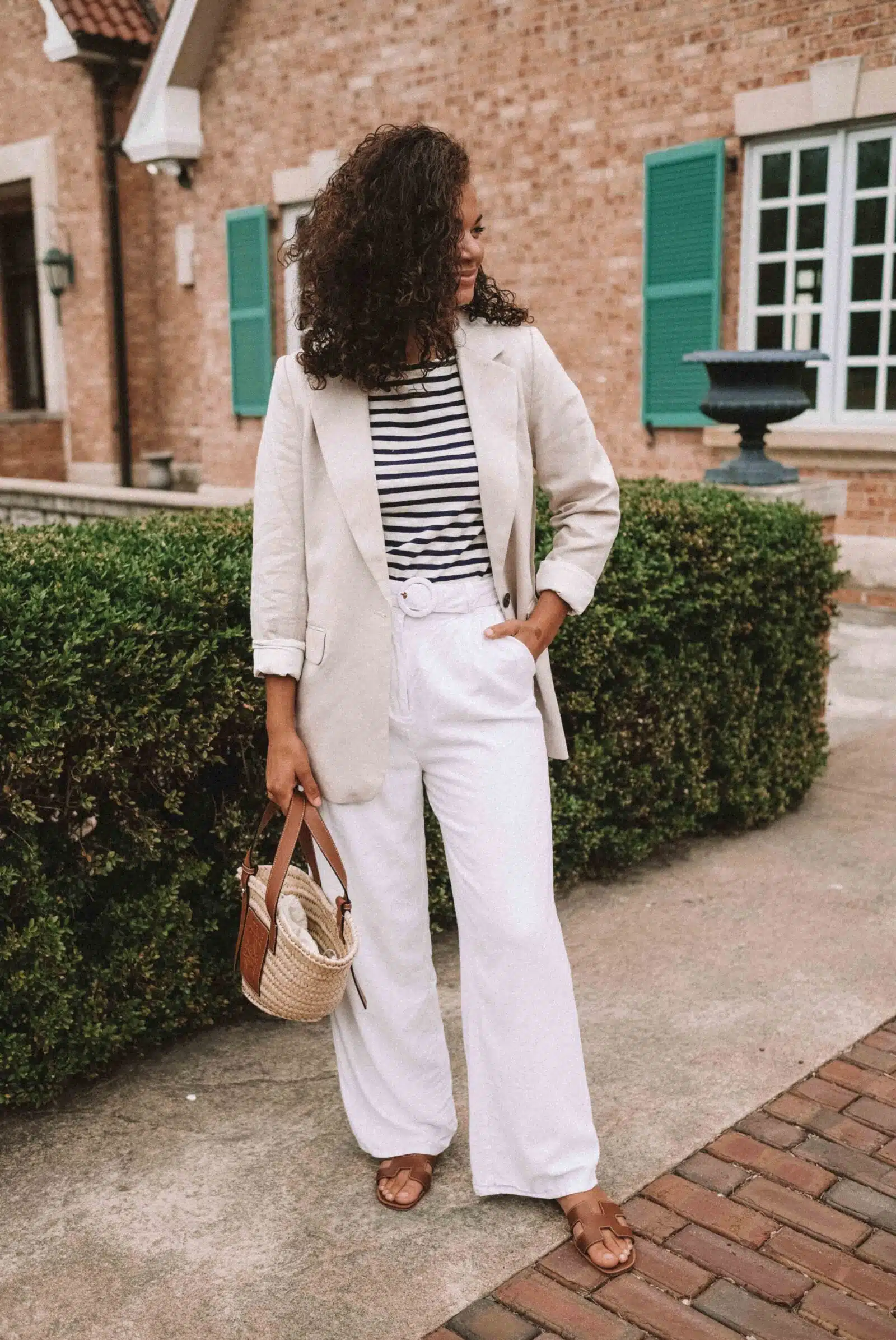 white linen pants outfit