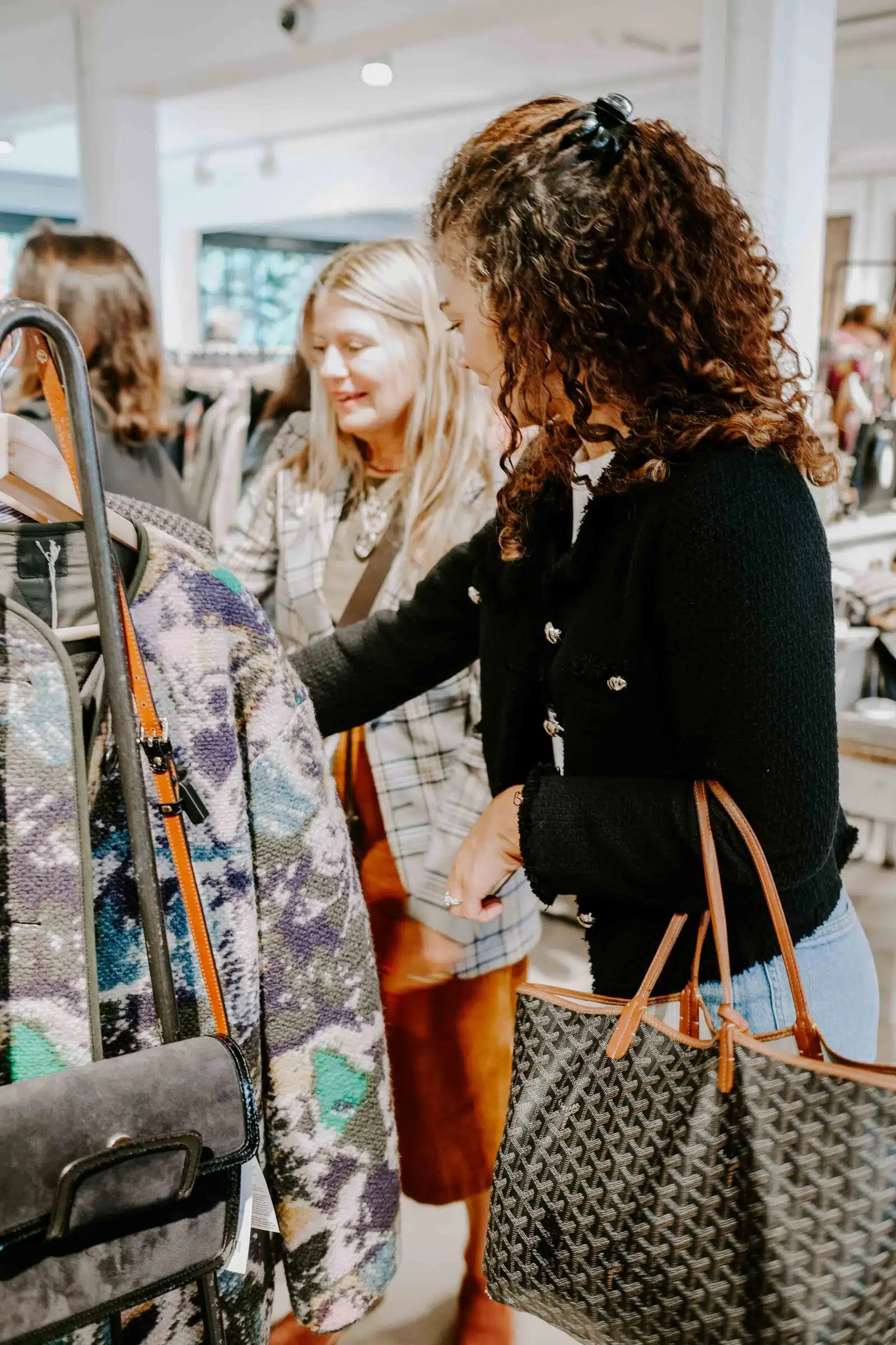 shopping with a French personal stylist in Paris